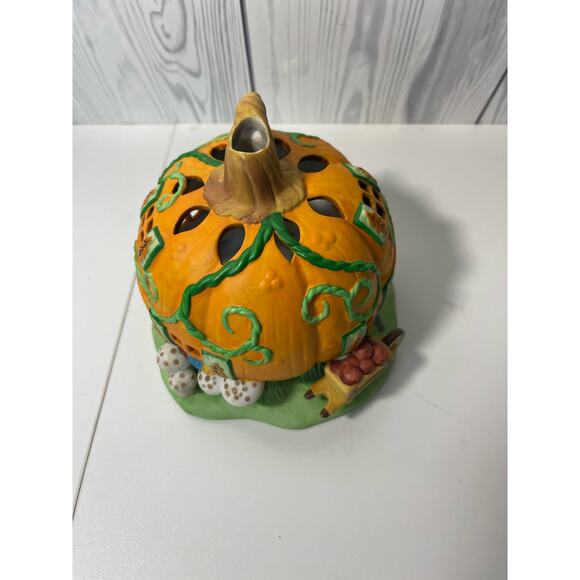 Pumpkin Patch Tealight House - Partylite Halloween Candle Holder - Picture 4 of 7